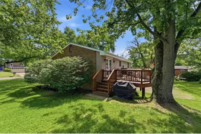 208 Parkwood Circle, Cecil, PA 15317 - Photo 27