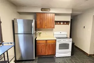 1190 Leeds Ave, Monessen, PA 15062 - Photo 13