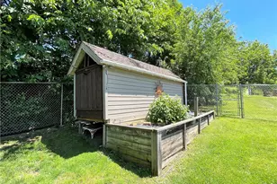 1190 Leeds Ave, Monessen, PA 15062 - Photo 39