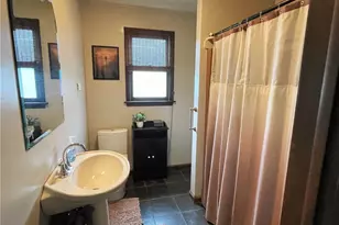 1190 Leeds Ave, Monessen, PA 15062 - Photo 17