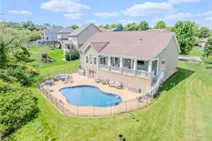 2026 Stone Bridge Ct, Manor, PA 15636 - Photo 5