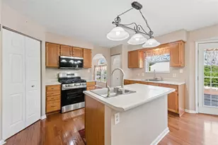 531 Stirrup Dr, Hempfield Township, PA 15601 - Photo 9