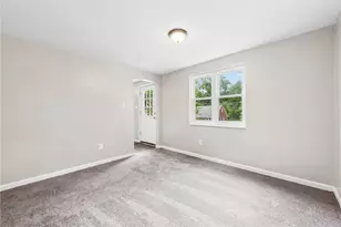 9226 Valley St, Pittsburgh, PA 15235 - Photo 7