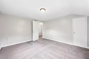 9226 Valley St, Pittsburgh, PA 15235 - Photo 13