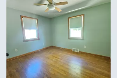 19 Woodrow St, Twp of But NE, PA 16045 - Photo 19