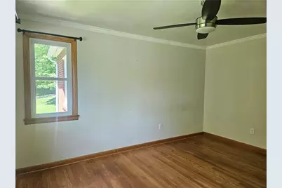 19 Woodrow St, Twp of But NE, PA 16045 - Photo 15
