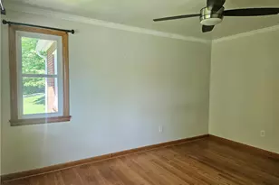 19 Woodrow St, Twp of But NE, PA 16045 - Photo 15