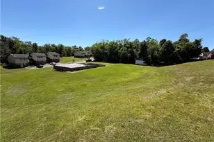 1375 Fayette, Donora, PA 15033 - Photo 7