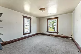 228 W 4th St, Greensburg, PA 15601 - Photo 13
