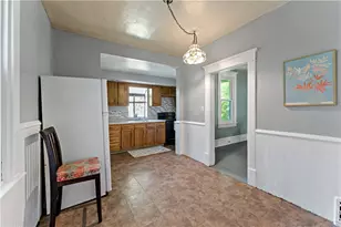 228 W 4th St, Greensburg, PA 15601 - Photo 9