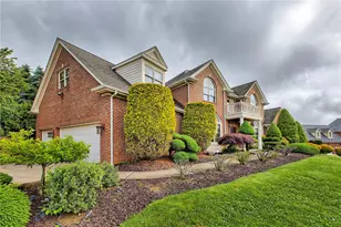 33 Hawthorne Ln, Irwin, PA 15642 - Photo 5