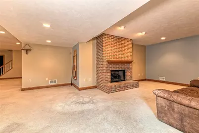 33 Hawthorne Ln, Irwin, PA 15642 - Photo 43
