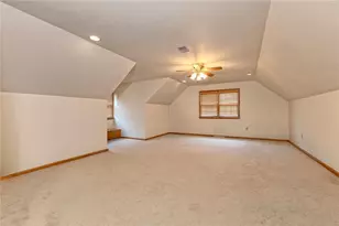 33 Hawthorne Ln, Irwin, PA 15642 - Photo 41