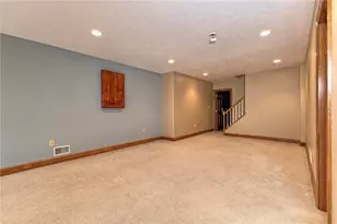 33 Hawthorne Ln, Irwin, PA 15642 - Photo 45