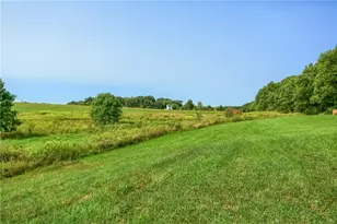 635 Cameron Rd, Hickory Township, PA 16101 - Photo 43