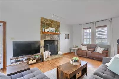 635 Cameron Rd, Hickory Township, PA 16101 - Photo 11