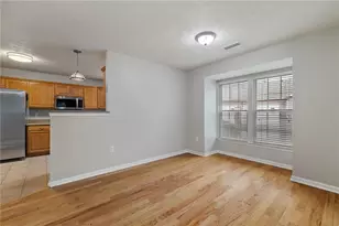 714 Spencer Woods Dr, Pittsburgh, PA 15116 - Photo 9
