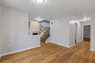 714 Spencer Woods Dr, Pittsburgh, PA 15116 - Photo 11