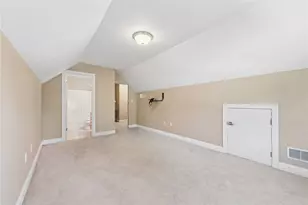 1010 Augusta Cir, North Huntingdon, PA 15642 - Photo 21