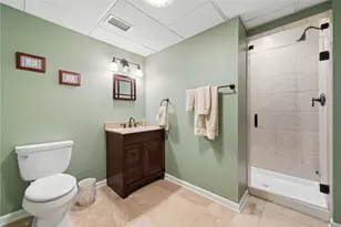 1010 Augusta Cir, North Huntingdon, PA 15642 - Photo 27