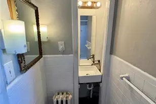 732 Idlewood Ave, Carnegie, PA 15106 - Photo 13