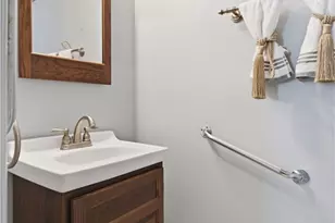 121 Penncrest Dr, White Oak, PA 15131 - Photo 7