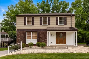 121 Penncrest Dr, White Oak, PA 15131 - Photo 3