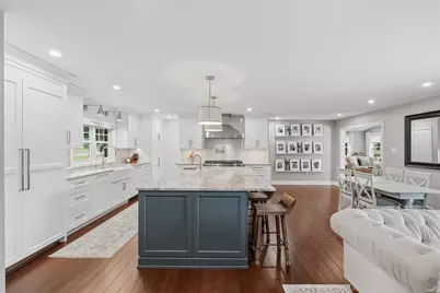 105 Appletree Dr, Brighton Township, PA 15009 - Photo 11