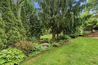 105 Appletree Dr, Brighton Township, PA 15009 - Photo 43
