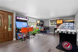 2347 Casswell Dr, Bethel Park, PA 15102 - Photo 5