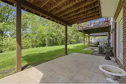 532 E Vanderbilt Dr, Adams Township, PA 16046 - Photo 31