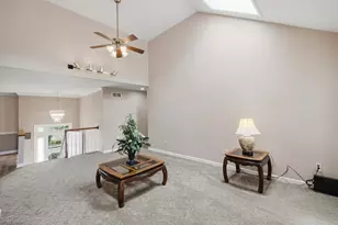 8 Pristine Pl, Cecil, PA 15317 - Photo 3