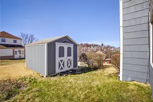 612 Independence Dr, Clairton, PA 15025 - Photo 29