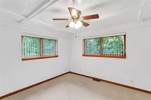 6229 Terry Ln, Washington Township, PA 15668 - Photo 23