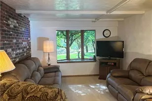 6229 Terry Ln, Washington Township, PA 15668 - Photo 13