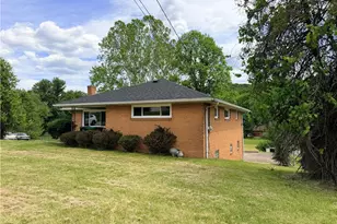 599 Western Ave, Chartiers, PA 15317 - Photo 3