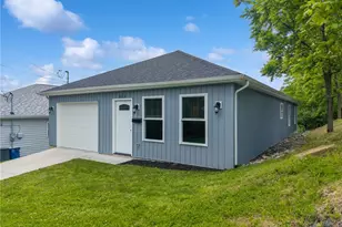 529 Weston Wy, Elliott, PA 15220 - Photo 1