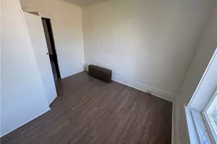 516 3rd St, California, PA 15419 - Photo 11