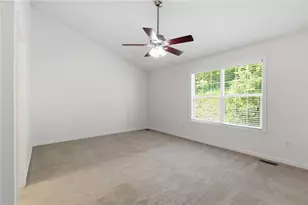 402 Berrington Ct, Bethel Park, PA 15102 - Photo 21