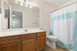 402 Berrington Ct, Bethel Park, PA 15102 - Photo 23
