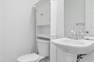 402 Berrington Ct, Bethel Park, PA 15102 - Photo 15