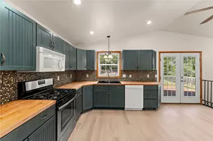 1172 Saxonburg Rd, Saxonburg Boro, PA 16056 - Photo 15