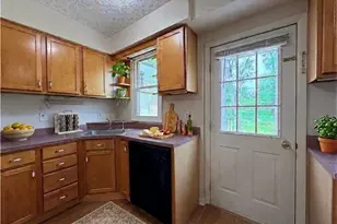 11 North St, Canonsburg, PA 15317 - Photo 17