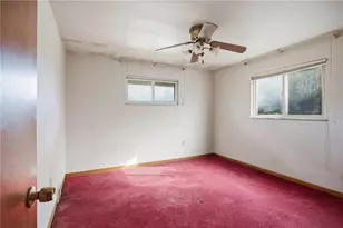 4104 Burnsire Dr, Irwin, PA 15642 - Photo 21