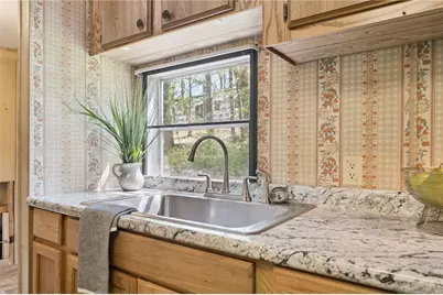 154 Thompson Rd, Derry Township, PA 15627 - Photo 5