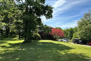 1745 Washington Rd, Washington Township, PA 15613 - Photo 5