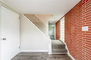 5601 Rogers St, Pittsburgh, PA 15207 - Photo 5
