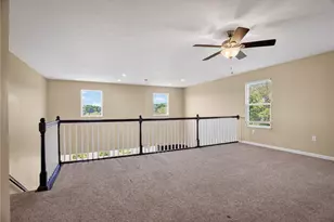 229 W Country Barn Rd, Chartiers, PA 15342 - Photo 31
