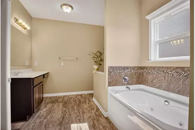 229 W Country Barn Rd, Chartiers, PA 15342 - Photo 27