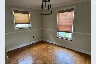633 Crystal Dr, Pittsburgh, PA 15228 - Photo 9